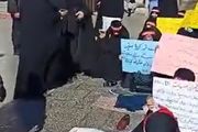تجمع گروهی از زنان برای بهبود وضع حجاب در کشور+ فیلم
