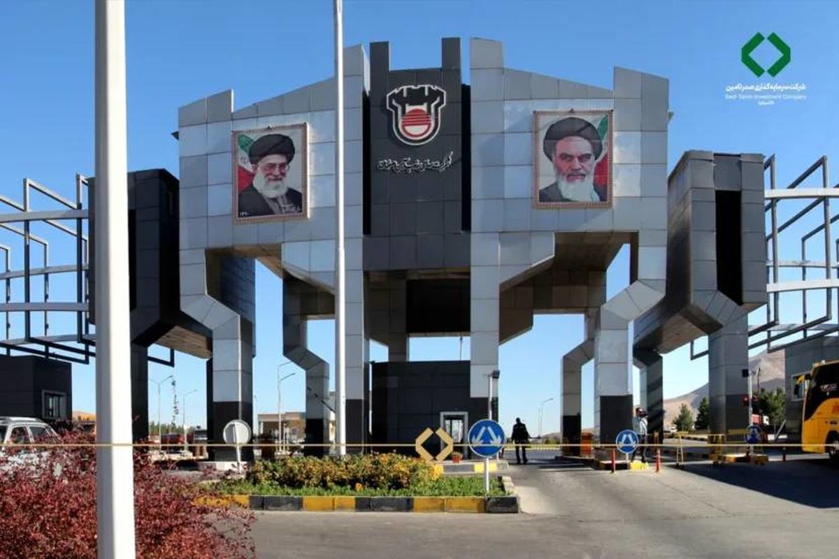 هیچ سازشی بین شرکت‌های ذوب آهن اصفهان و صندوق بازنشستگی کارکنان فولاد صورت نگرفته است