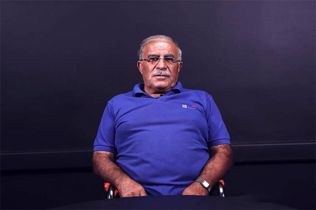 پیشکسوت پرسپولیس به عیادت حسن روشن رفت 
