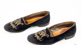 حراج کفش‌های چرچیل با قیمتی باورنکردنی+ تصاویر