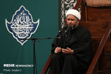 عزاداری شام شهادت حضرت فاطمه ‌زهرا (س) در حسینیه امام خمینی(ره)