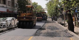 در 45 روز 4هزار و 300 نقطه از سطح معابر پایتخت مرمت شد
