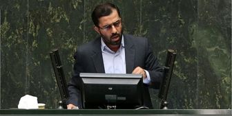 مشکلات امروز کشور به خاطر انتخاب ماست نه به خاطر انقلاب ما